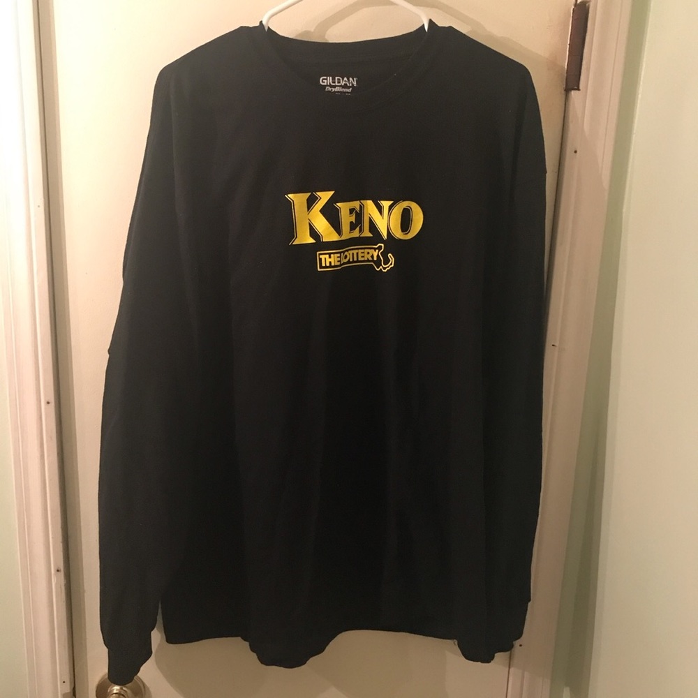 Men’s long sleeve shirt